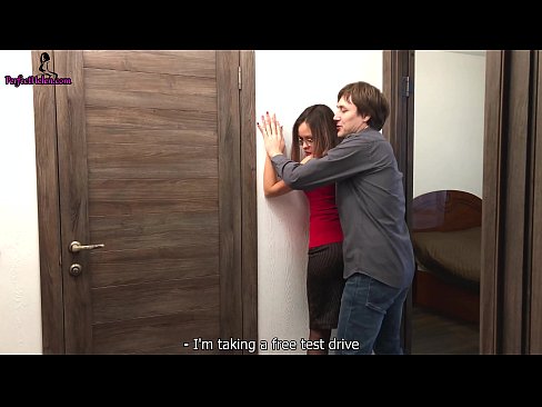 ❤️ Sekserja seksi ngre në mënyrë sensuale pidhin dhe qiset ndërsa shet apartamentin e saj - Krempai Porno fb tek ne sq.porngifer.ru ﹏